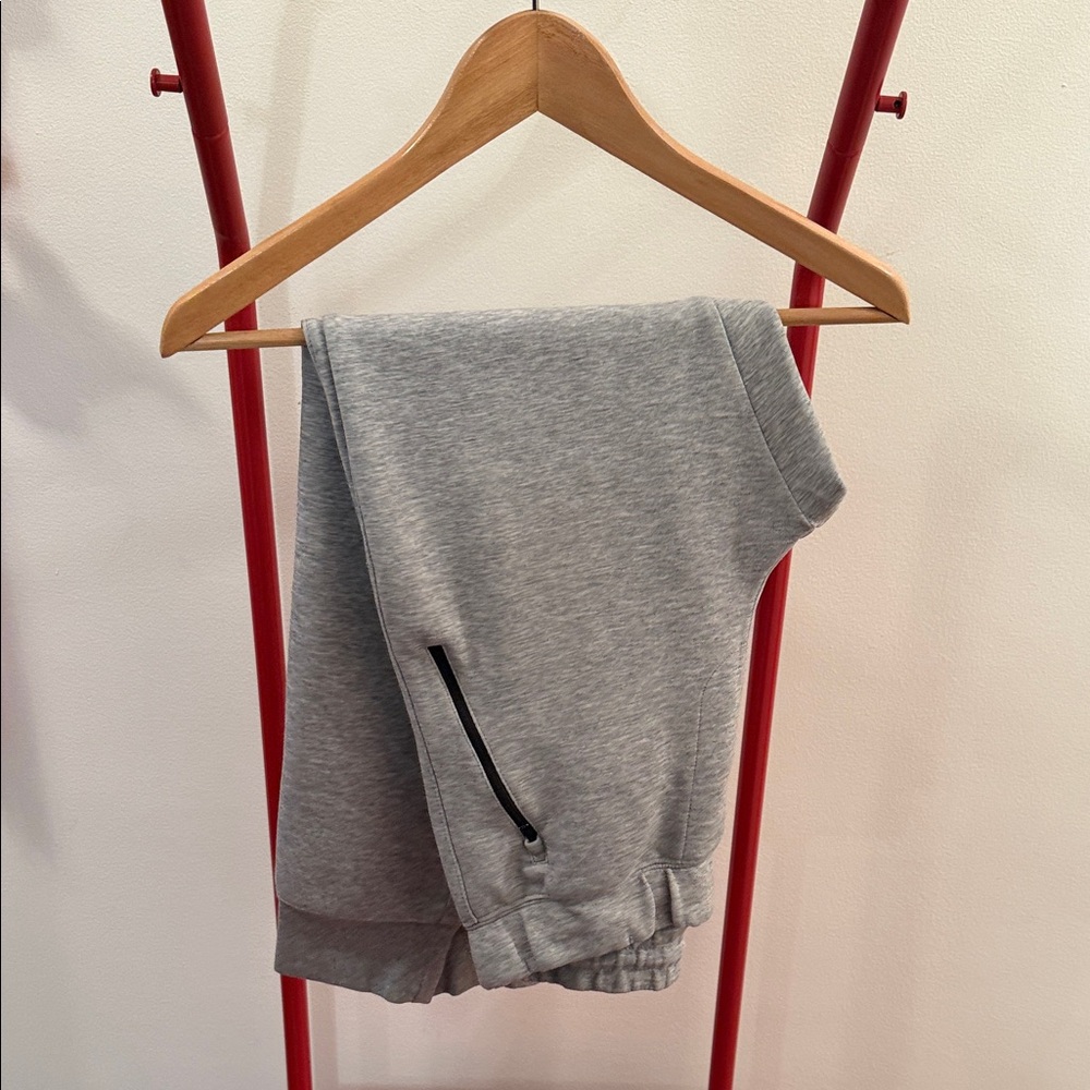 Uniqlo Gray Sweatpants